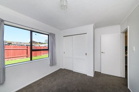 Photo of property in 20 Colonial Place, Kelvin Grove, Palmerston North, 4414