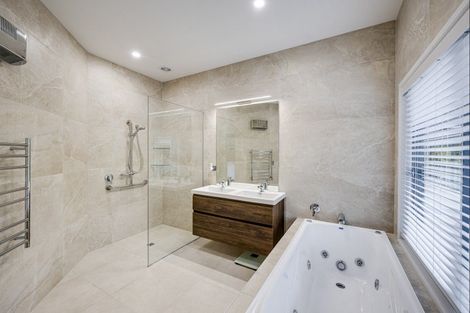 Photo of property in 12 Rochfort Road, Havelock North, 4130