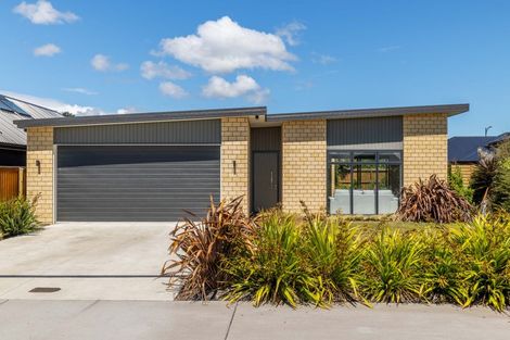 Photo of property in 5 Ruston Lane, Halswell, Christchurch, 8025