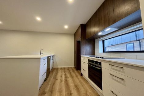 Photo of property in 2/12 Trist Place, Edgeware, Christchurch, 8013