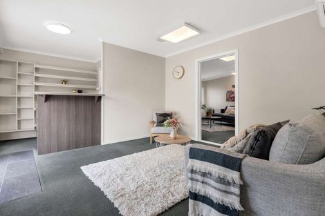 Photo of property in 1 Gerrand Place, Chedworth, Hamilton, 3210