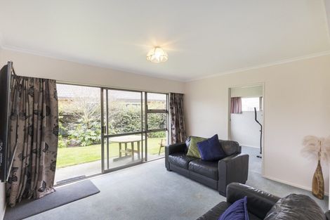 Photo of property in 6b Edwards Place, Terrace End, Palmerston North, 4410