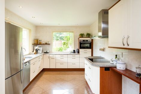 Photo of property in 42 Iona Road, Havelock North, 4130