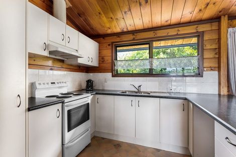 Photo of property in 375 Welcome Bay Road, Welcome Bay, Tauranga, 3112