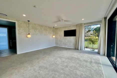 Photo of property in 49 Three Oaks Drive, Dairy Flat, 0794