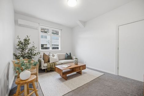 Photo of property in 48 North Avon Road, Richmond, Christchurch, 8013