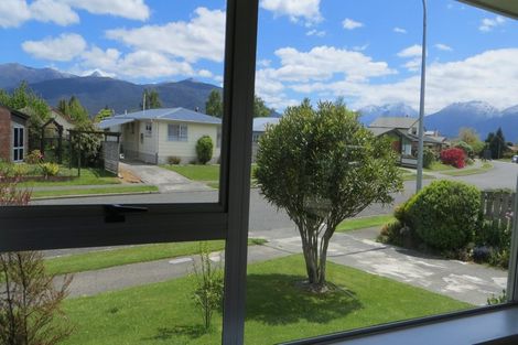 Photo of property in 39 Bowen Street, Te Anau, 9600