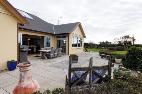 Photo of property in 86 Currins Road, Linton, Palmerston North, 4472