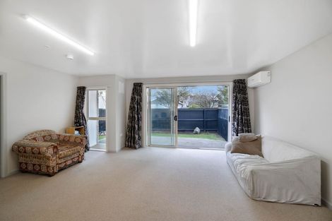 Photo of property in 112a Totara Street, Riccarton, Christchurch, 8041