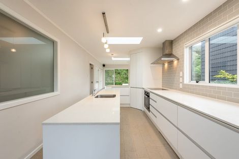 Photo of property in 14 Govind Grove, Ngaio, Wellington, 6035