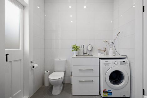 Photo of property in 192 Kitchener Road, Pukekohe, 2120