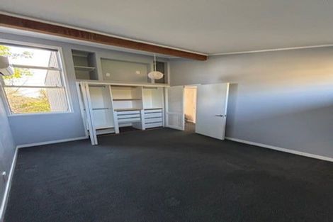 Photo of property in 17 Rosecamp Road, Beach Haven, Auckland, 0626