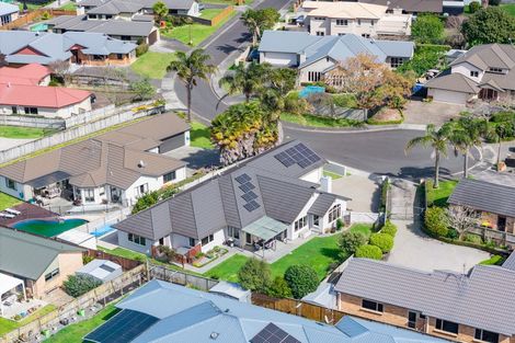 Photo of property in 33 Grace Avenue, Rototuna North, Hamilton, 3210