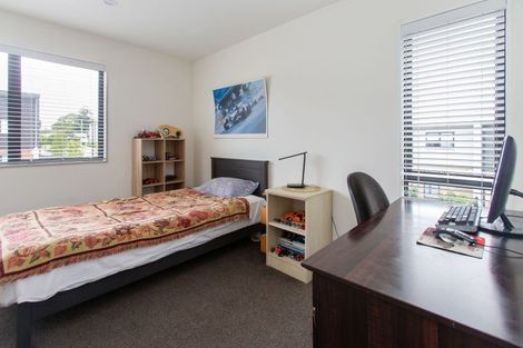 Photo of property in 84 Selo Street, Glen Eden, Auckland, 0602