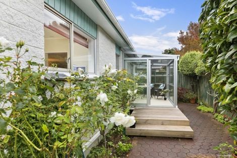 Photo of property in 10 Clutha Avenue, Khandallah, Wellington, 6035