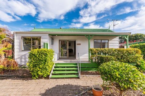Photo of property in 4 David Street, Waikanae, 5036