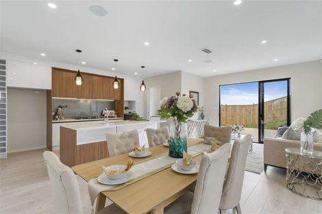 Photo of property in 22 Bendridge Street, Flat Bush, Auckland, 2019