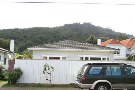 Photo of property in 14 Simla Crescent, Khandallah, Wellington, 6035