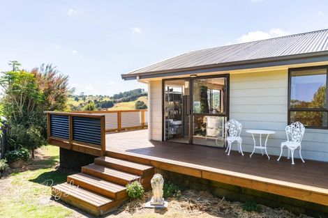 Photo of property in 4 Hebe Lane, Maungaturoto, 0520