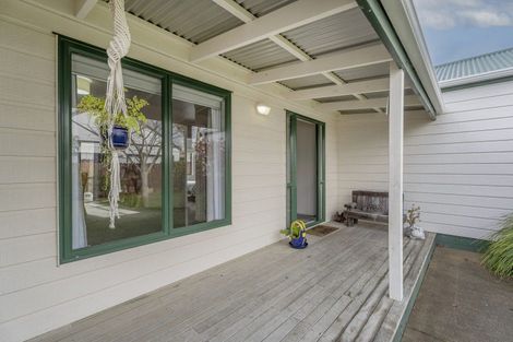 Photo of property in 7 Cholmondeley Crescent, Whitianga, 3510