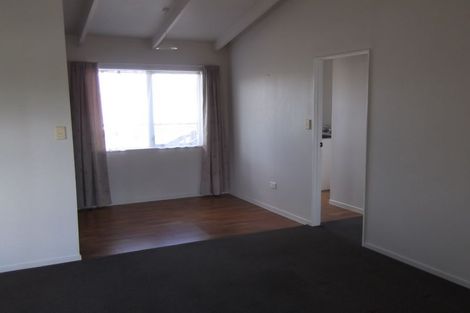 Photo of property in 2/35 Station Road, Te Kamo, Whangarei, 0112