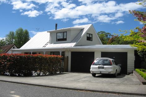 Photo of property in 16 Newgate Street, Picton, 7220