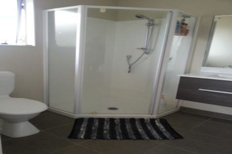 Photo of property in 70 Ngataringa Road, Devonport, Auckland, 0624