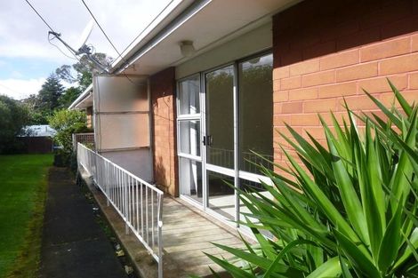 Photo of property in 2/11 Mataroa Road, Mount Wellington, Auckland, 1062