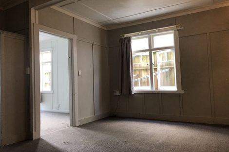 Photo of property in 18 Shoal Bay Road, Devonport, Auckland, 0624