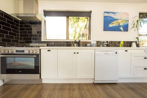 Photo of property in 145 Robinson Road, Whitianga, 3510