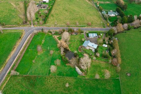 Photo of property in 145 Kanohi Road, Kaukapakapa, 0873