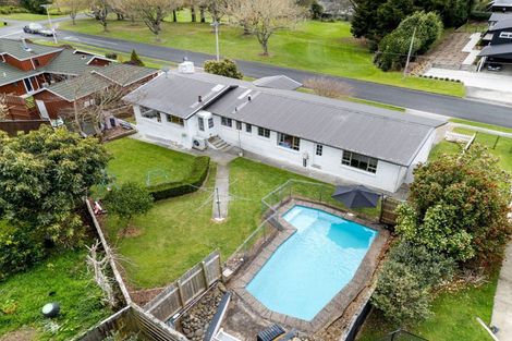Photo of property in 4 Byron Street, Leamington, Cambridge, 3432