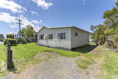 Photo of property in 65 Junction Road, Mangorei, New Plymouth, 4371