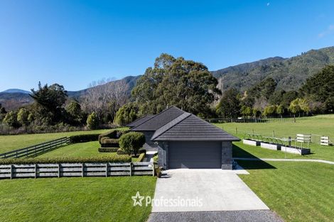 Photo of property in 112 Parkes Line Road, Maymorn, Upper Hutt, 5018