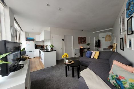 Photo of property in Hume House, 1/152 The Terrace, Wellington Central, Wellington, 6011