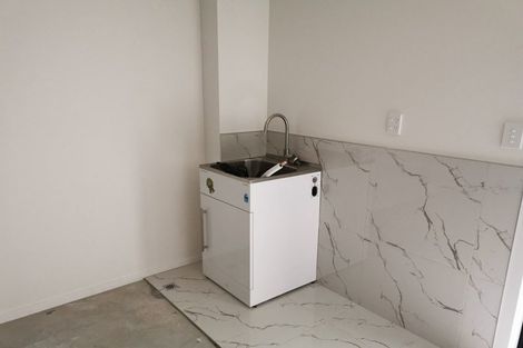 Photo of property in 16 Inverness Avenue, Hamilton East, Hamilton, 3216