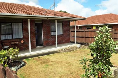 Photo of property in 2/64 Marne Road, Papakura, 2110