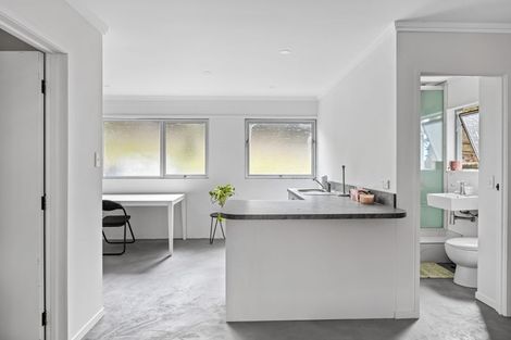 Photo of property in 23 Coromandel Crescent, Mairangi Bay, Auckland, 0630