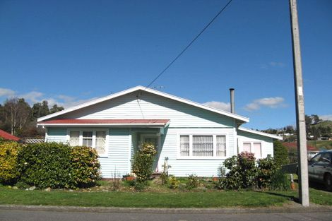 Photo of property in 14 Goldfinch Street, Taihape, 4720
