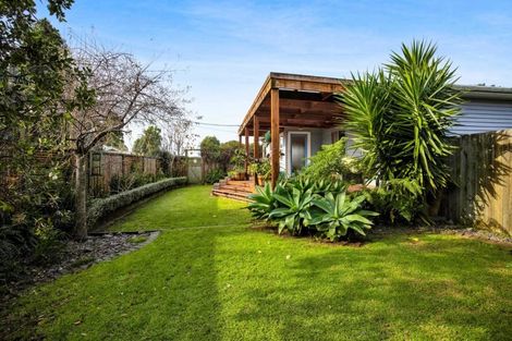 Photo of property in 40b Fitzroy Road, Fitzroy, New Plymouth, 4312
