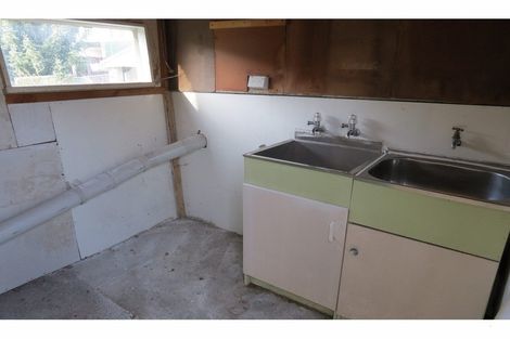 Photo of property in 6 Sutter Street, Seaview, Timaru, 7910