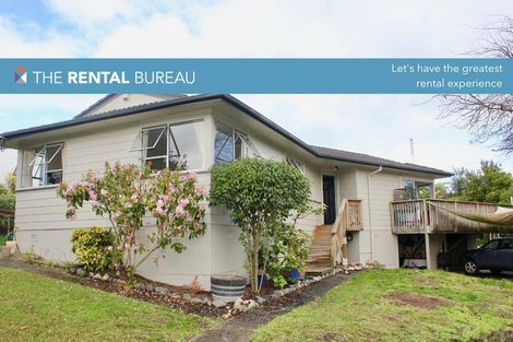 Photo of property in 58 Taipari Road, Te Atatu Peninsula, Auckland, 0610