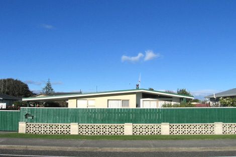 Photo of property in 95 Rangiuru Road, Otaki Beach, Otaki, 5512