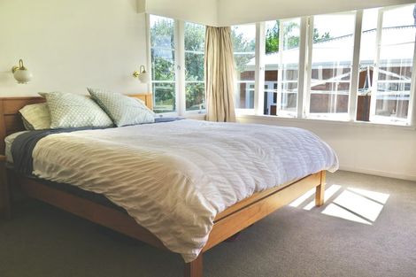 Photo of property in 64 Princes Street, Cambridge, 3434