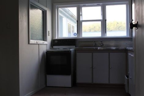 Photo of property in 11 Wainhouse Street, Stokes Valley, Lower Hutt, 5019