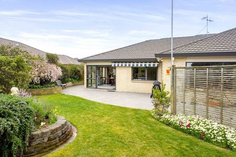 Photo of property in 166 Milne Drive, Paraparaumu, 5032