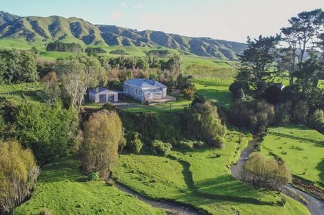 Photo of property in 836 Makomako Road, Pahiatua, 4983