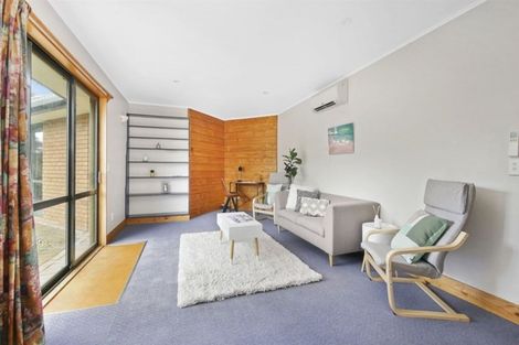 Photo of property in 36 Orlando Crescent, Waimairi Beach, Christchurch, 8083