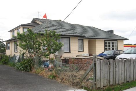 Photo of property in 4024 Great North Road, Glen Eden, Auckland, 0602