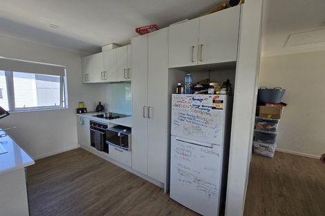 Photo of property in 13a Sealord Place, Manurewa, Auckland, 2102